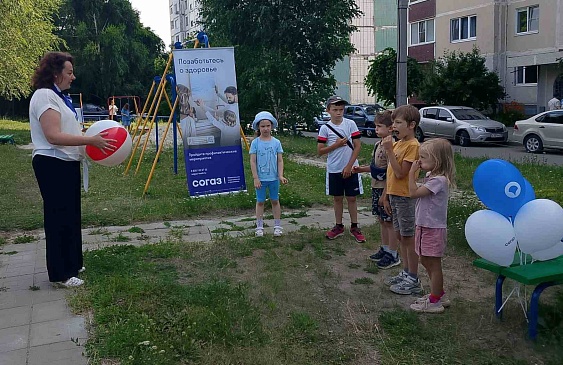 Ульяновский филиал «СОГАЗ-Мед» продолжает участие в проекте «Лето во дворах», новости, пресс-релизы, статьи, «СОГАЗ-Мед», омс